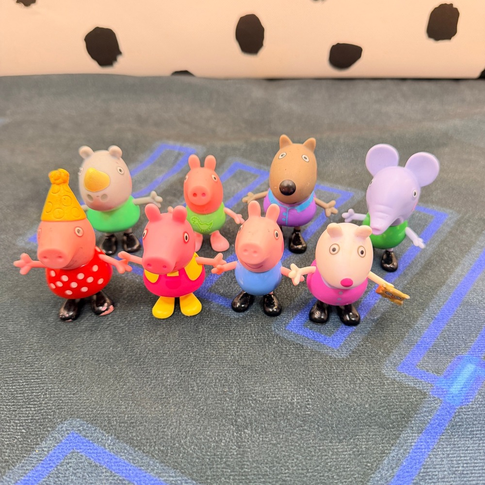 Peppa Pig Action Figures Zoo Day 8 Piece Toy Lot